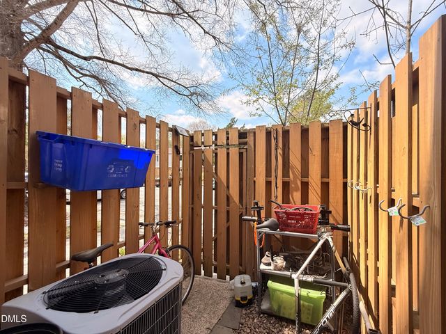 220 Elizabeth Street Apt A15, Chapel Hill, NC 27514