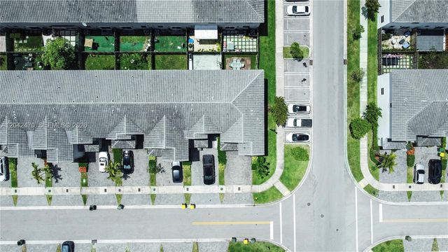 2630 SE 12th St, Homestead, FL 33035