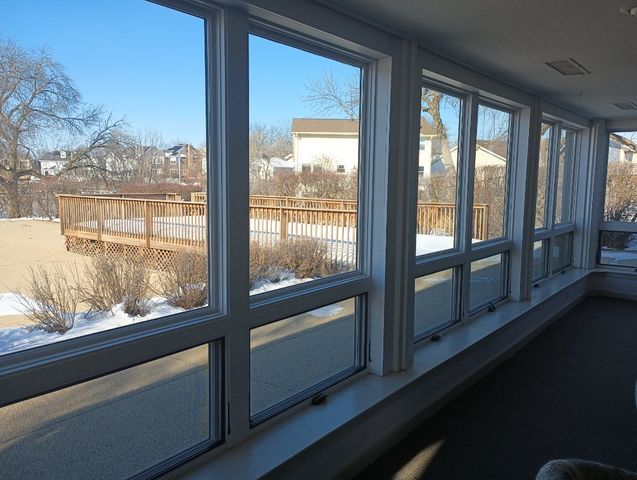 1880 Bonnie Lane 112, Hoffman Estates, IL 60169