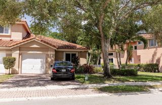 5711 NW 125th Avenue, Coral Springs, FL 33076
