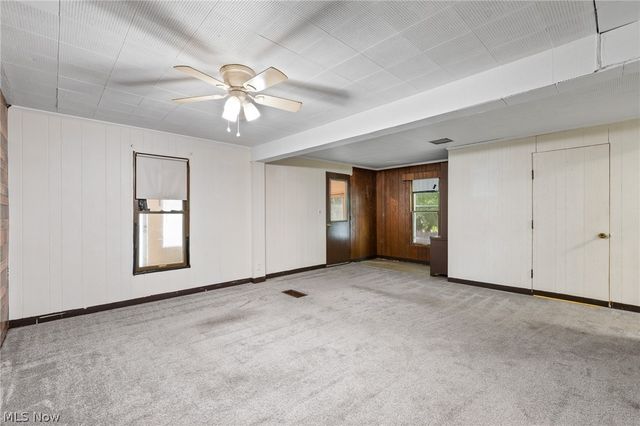 3213 Regent Avenue NE, Canton, OH 44705