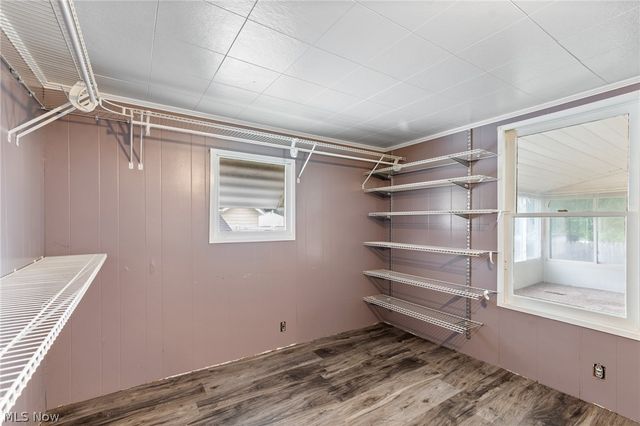 3213 Regent Avenue NE, Canton, OH 44705