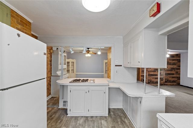 3213 Regent Avenue NE, Canton, OH 44705