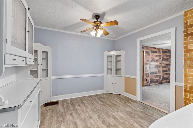 3213 Regent Avenue NE, Canton, OH 44705