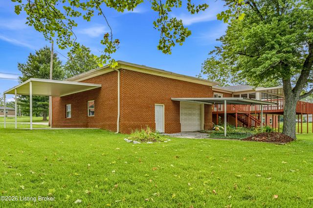 1712 Bass Cir, La Grange, KY 40031