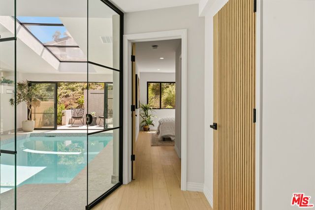 23935 Park Belmonte, Calabasas, CA 91302
