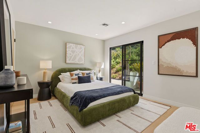 23935 Park Belmonte, Calabasas, CA 91302