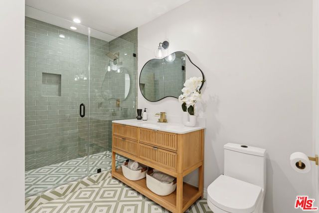 23935 Park Belmonte, Calabasas, CA 91302