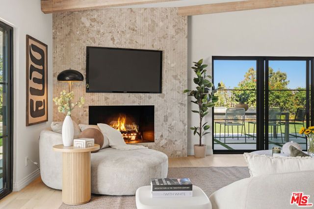 23935 Park Belmonte, Calabasas, CA 91302