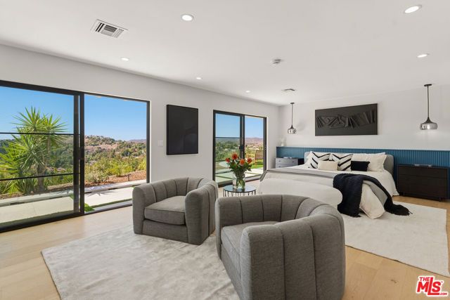 23935 Park Belmonte, Calabasas, CA 91302