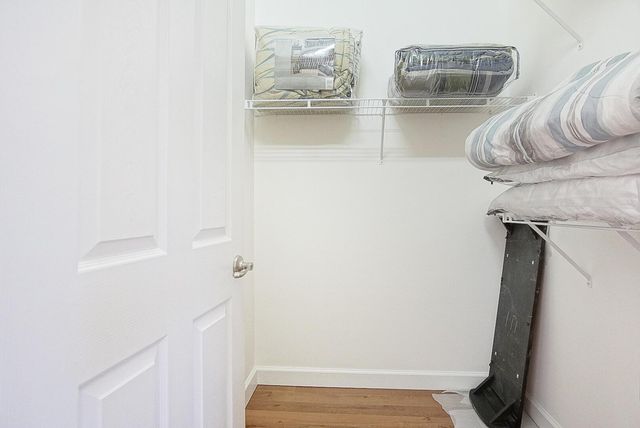 9009 Houndslake Court, Port St Lucie, FL 34986