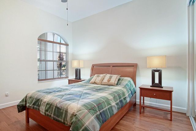 9009 Houndslake Court, Port St Lucie, FL 34986