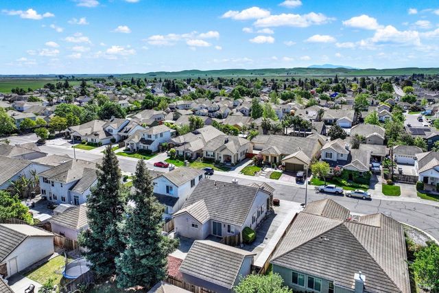 1721 Beale Cir, Suisun City, CA 94585