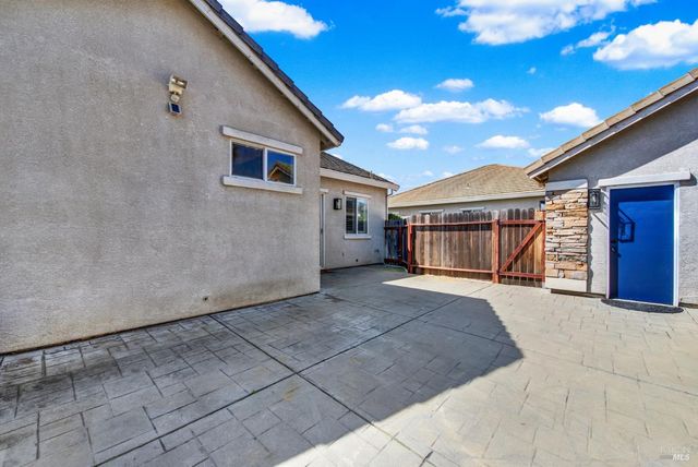 1721 Beale Cir, Suisun City, CA 94585