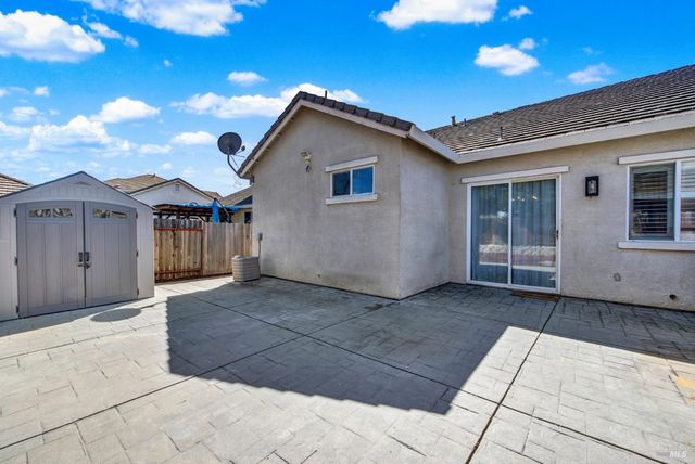 1721 Beale Cir, Suisun City, CA 94585