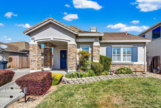 1721 Beale Cir, Suisun City, CA 94585