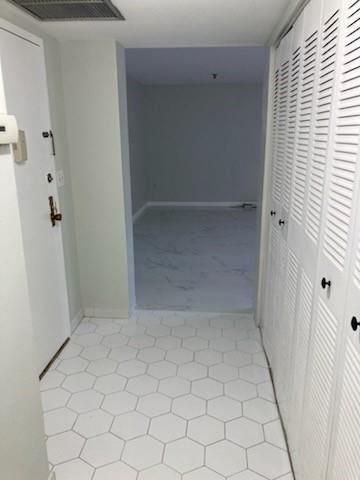 661 NE 195th Street 314, Miami, FL 33179