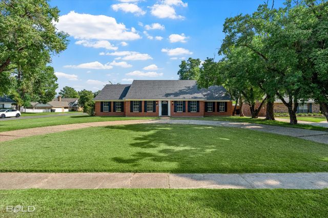 333 Greenacres Boulevard, Bossier City, LA 71111