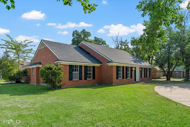 333 Greenacres Boulevard, Bossier City, LA 71111