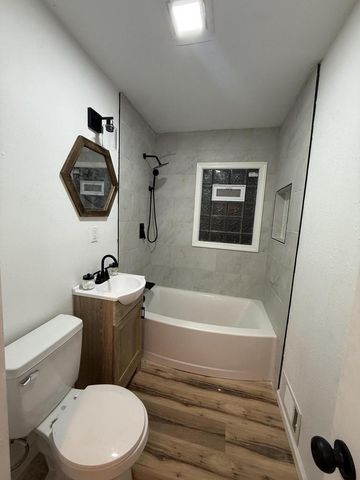 N88W14926 Jefferson AVENUE, Menomonee Falls, WI 53051