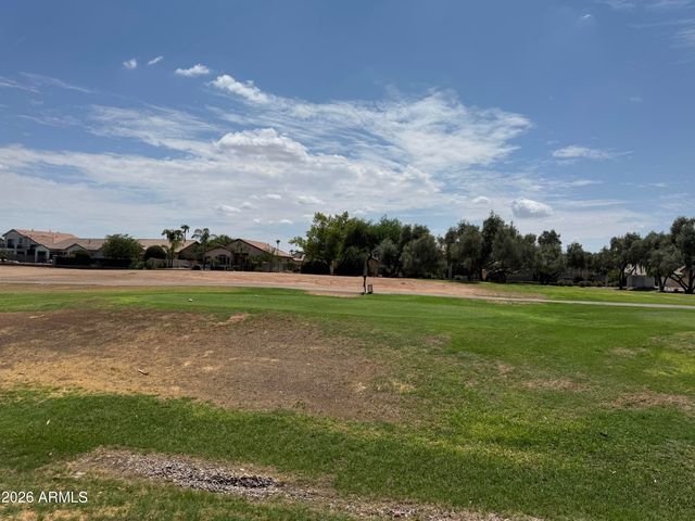 2575 E BROOKS Street, Gilbert, AZ 85296