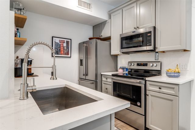 10750 Park Village Place A, Dallas, TX 75230