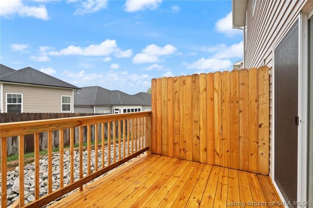 1555 Cypress Cove NW, Corydon, IN 47112