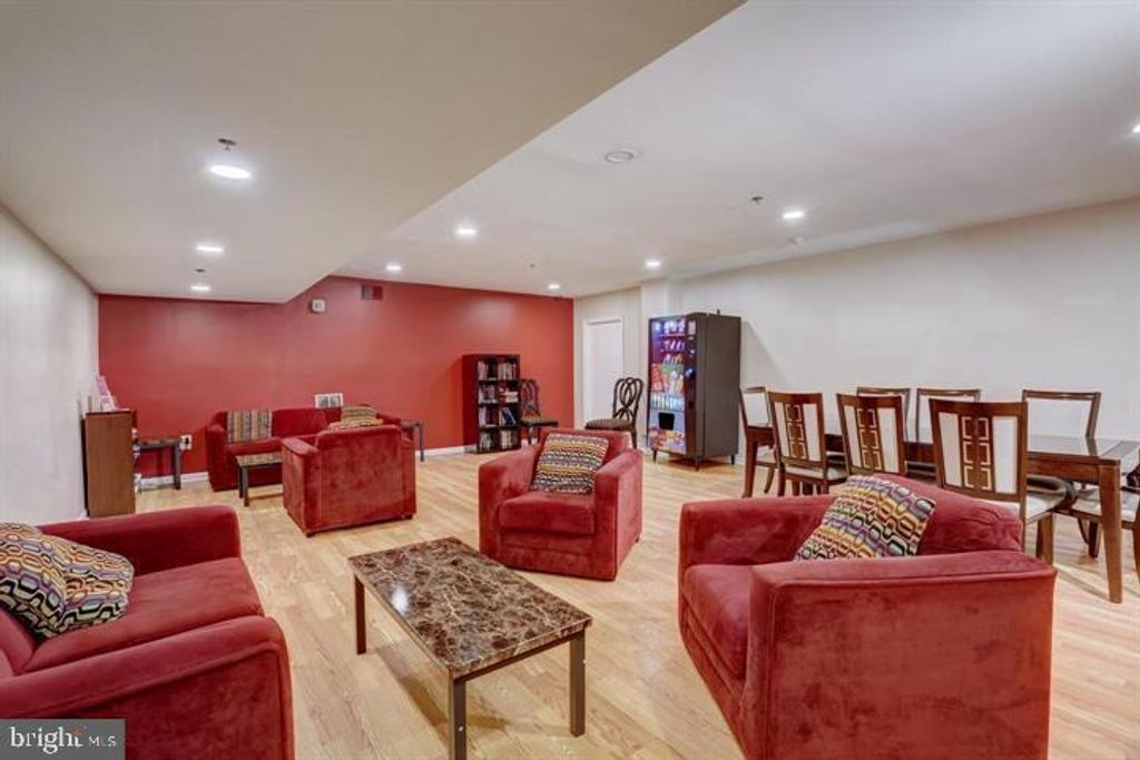 1324 LOCUST ST #1202, PHILADELPHIA, PA 19107 — photo 4
