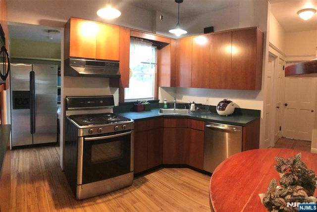 21-23 Union Place FL 2, Ridgefield Park, NJ 07660