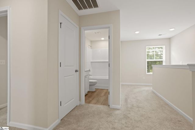 124 Brown Circle, Easley, SC 29642
