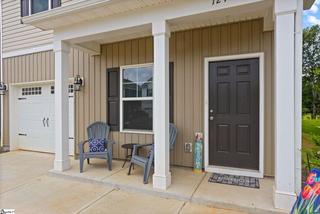 124 Brown Circle, Easley, SC 29642