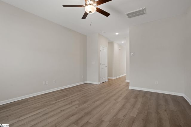 124 Brown Circle, Easley, SC 29642