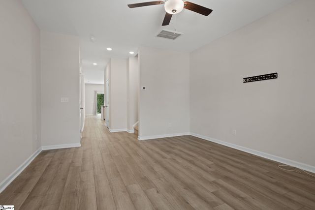 124 Brown Circle, Easley, SC 29642