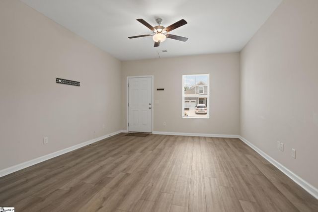 124 Brown Circle, Easley, SC 29642