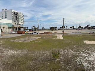 204 W 1st Avenue, Gulf Shores, AL 36542