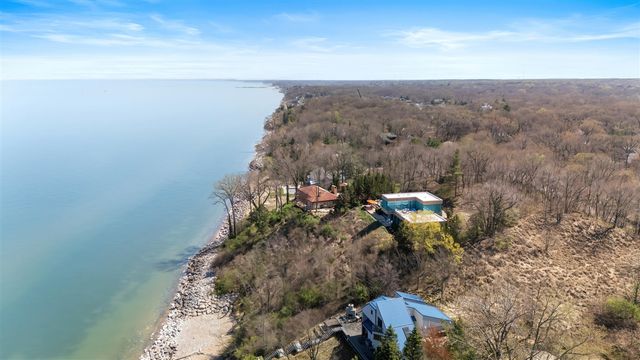 50005 High Point Lane, New Buffalo, MI 49117