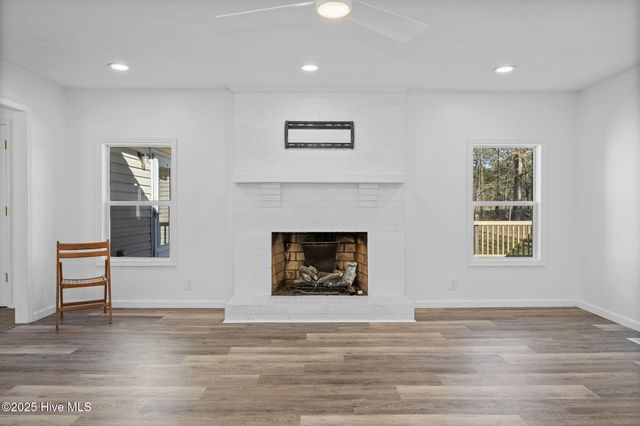 136 Kemberly Court, Jacksonville, NC 28540