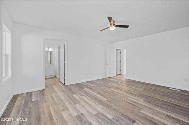 136 Kemberly Court, Jacksonville, NC 28540