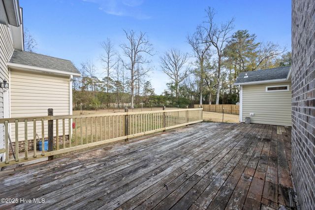136 Kemberly Court, Jacksonville, NC 28540