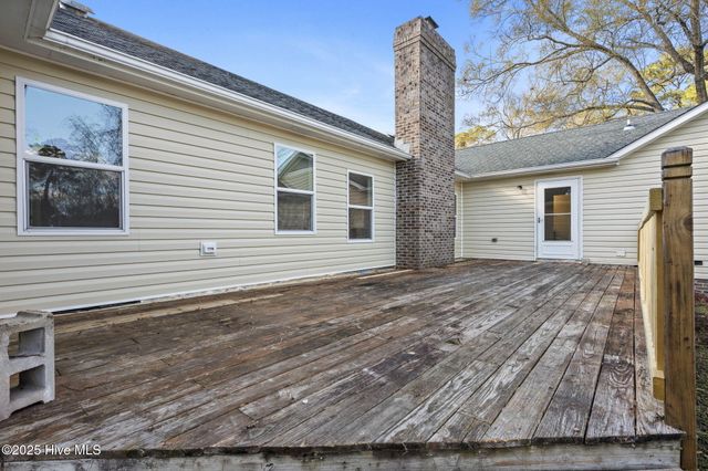 136 Kemberly Court, Jacksonville, NC 28540