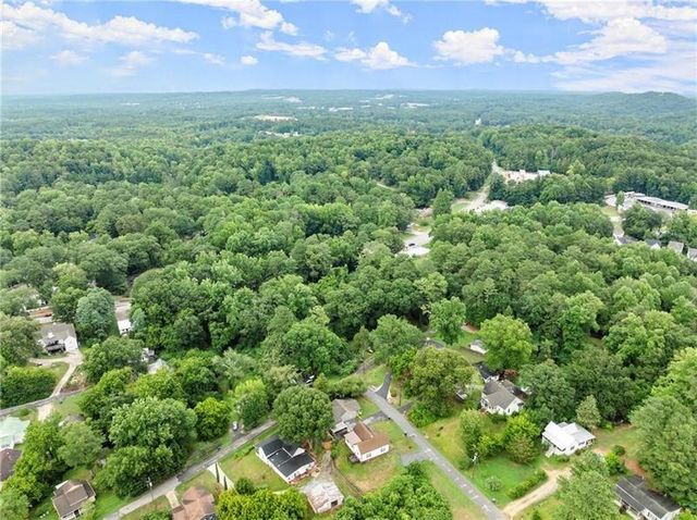 190 Highland Avenue, Dallas, GA 30132
