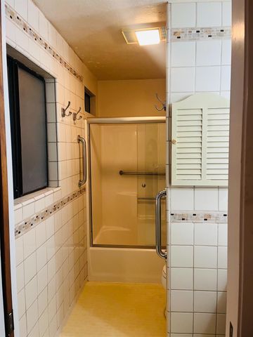 4341 Park Woods Dr, Pollock Pines, CA 95726