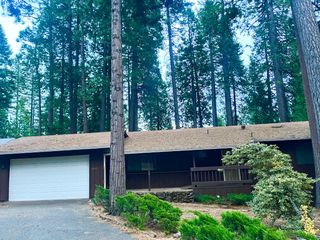 4341 Park Woods Dr, Pollock Pines, CA 95726