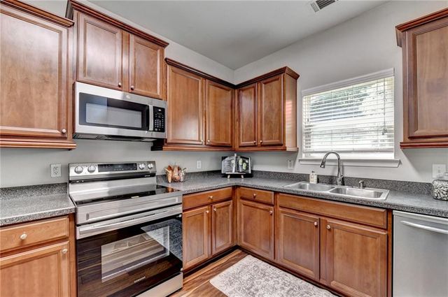 7040 Silk Tree Pointe, Braselton, GA 30517