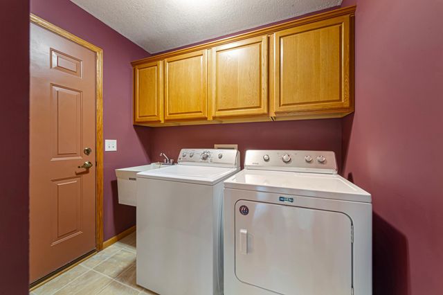 1508 Lockwood Drive, Northfield, MN 55057