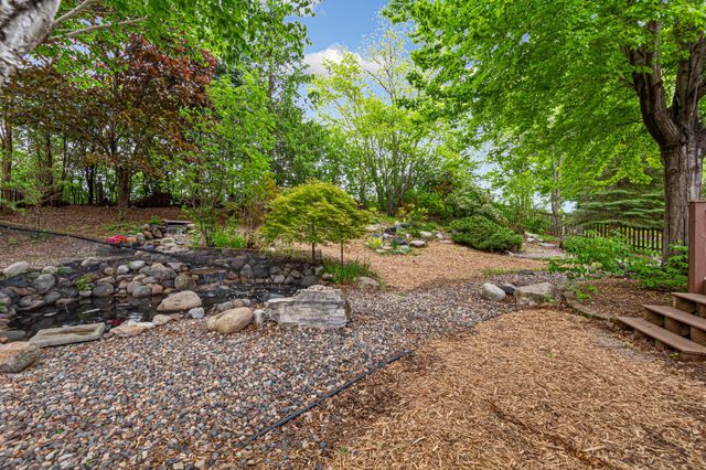 1508 Lockwood Drive, Northfield, MN 55057