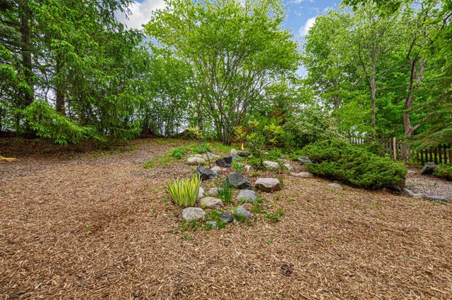 1508 Lockwood Drive, Northfield, MN 55057