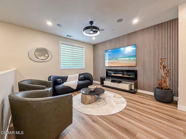 2860 Via Descanso, Camarillo, CA 93012