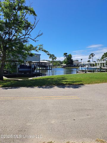 1 Poindexter Drive, Pass Christian, MS 39571