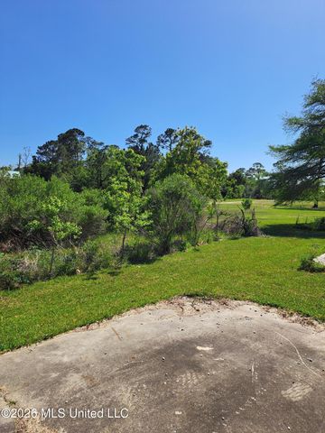 1 Poindexter Drive, Pass Christian, MS 39571